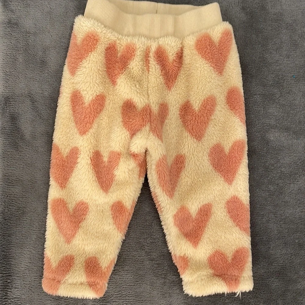 Hanna Anderson fleece pants and sweatshirt - Picture 3 of 5